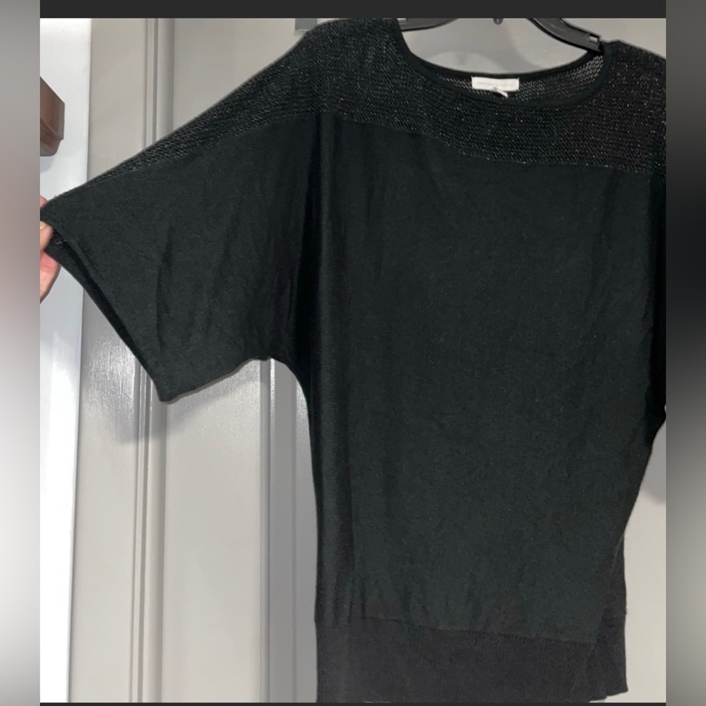 Medium New York & Company top